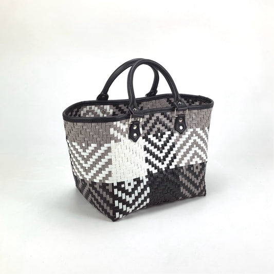 5108-04-0 ICE-BAG MINI STAR GRAU/SCHWARZ/WEISS